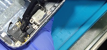 iPhone 6s screen replacement center in Doha