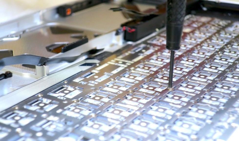 macbook pro  keyboard  repair center doha